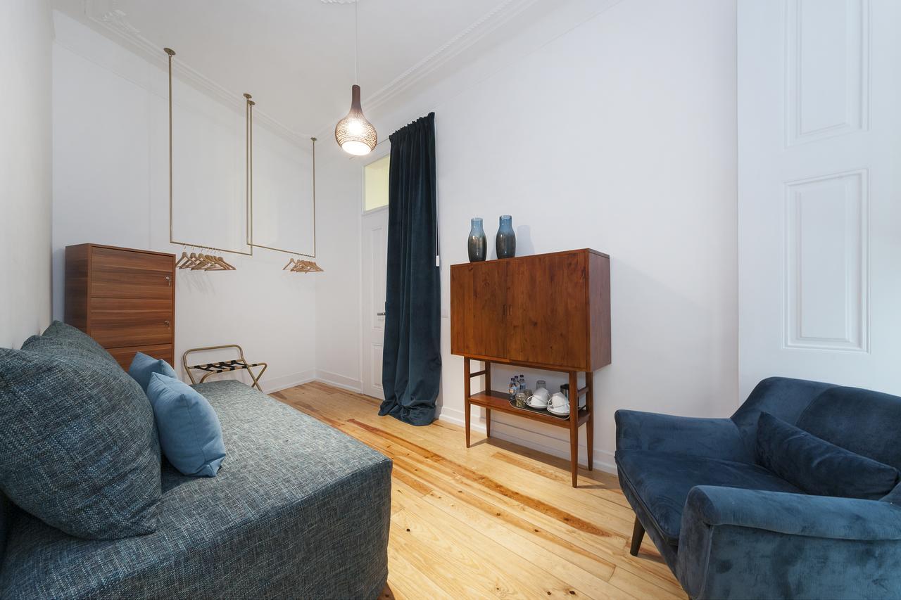 Lisbon Cheese & Wine Suites 4*