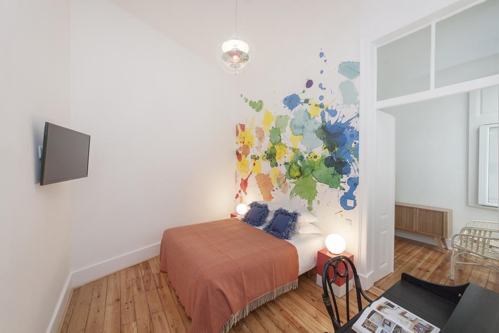 Lisbon Cheese & Wine Suites 4*